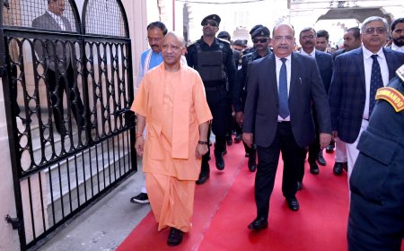 अधिवक्ताओं को सालाना पांच लाख तक कैशलेस चिकितसा सुविधा, चैम्बर में फर्नीचर व उपकरण के लिए शासन करेगा सहयोगः मा0 मुख्यमंत्री
